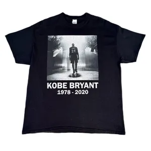 Gildan RIP Kobe Bryant LA Lakers Mamba Forever Tribute Black White Graphic T-shirt thumbnail 1
