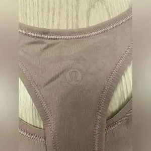 Lululemon Athletica‎ Gleam and Glow Tank Frosted Mulberry thumbnail 2
