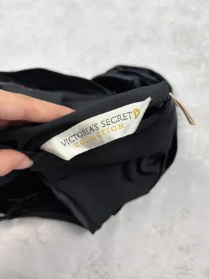 Y2K Vintage Victoria’s Secret Coquette Black Velvet Slip Dress thumbnail 4