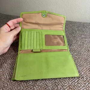 Fossil Green Leather Wallet thumbnail 7
