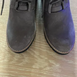 Eileen Fisher Alpine Ankle Bootie Lace Graphite Shearling Leather Size 8.5, NWOT thumbnail 8