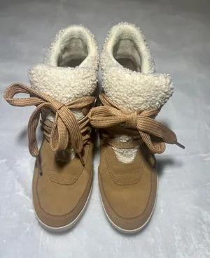 Sorel Tan Lace-Up Shearling Boots thumbnail 1