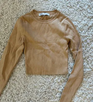 ZARA Top thumbnail 1