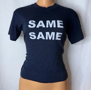 Navy blue graphic print t shirt thumbnail 1