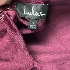 Lulu's Burgundy Wine Red‎ V-Neck Chiffon Maxi Dress S thumbnail 8