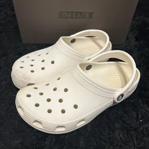 CROCS white clogs mules sandals shoes women’s 9 / mens 7 Preowned thumbnail 7