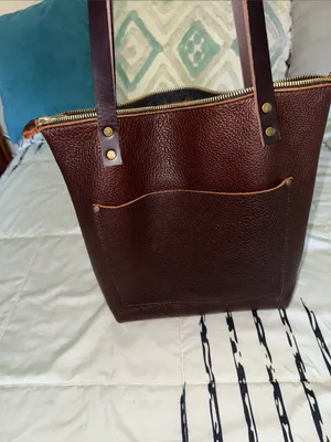 Portland Leather Tote Bag in Dark Brown - Classic Everyday Carry thumbnail 7