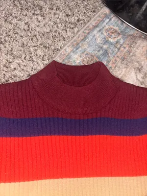 Juniors Love Star Striped Rib-Knit Mock Neck Fitted Sweater thumbnail 2
