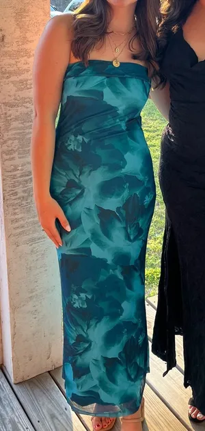 PRETTYGARDEN strapless maxi dress thumbnail 1