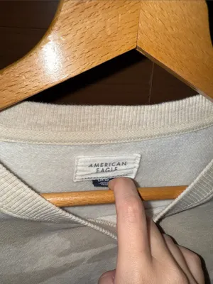 American Eagle Oversized Cropped Camo Crewneck thumbnail 2