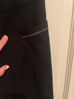 Athleta Black Capri Leggings thumbnail 5
