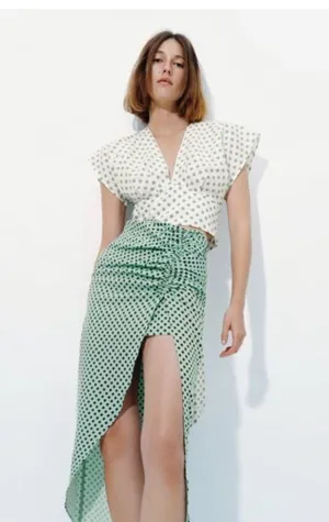 ZARA Green backless crop top thumbnail 1