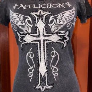 2000’s Affliction Black Graphic Tee with White Cross Design thumbnail 2