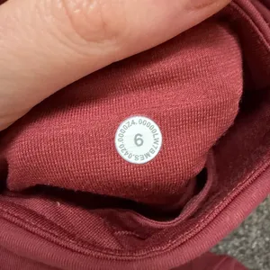 Lululemon Track and Train Short 8" *Embossed in Speckle Emboss Soft Cranberry 6 thumbnail 7