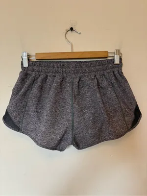 LULULEMON Hotty Hot Lined Active Short II 2.5" Heather Lux Multi Gray/Black Sz 6 thumbnail 12