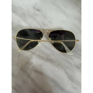 Vintage Ray Ban Gold Tone Metal Grey Polarized Aviator Sunglasses thumbnail 5