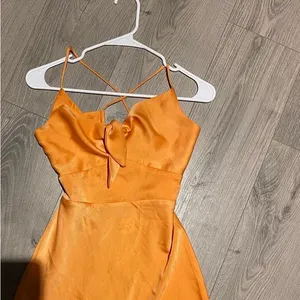 Hello Molly Elegant Orange satin open back Midi Dress, size M thumbnail 4