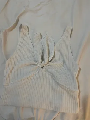 Abercrombie tank thumbnail 2