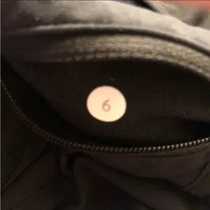 Lululemon Speed Shorts 6 Small black thumbnail 5