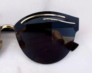 Christian Dior women’s Emprise 63mm limited edition RHLA9 gold/black sunglasses thumbnail 3