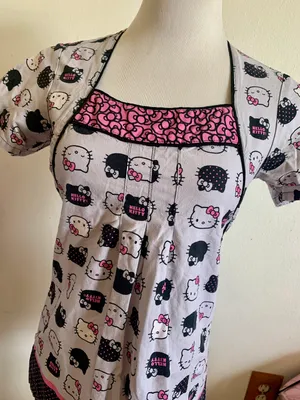 Sanrio hello kitty uniform Scrub 2011 XSMALL thumbnail 2
