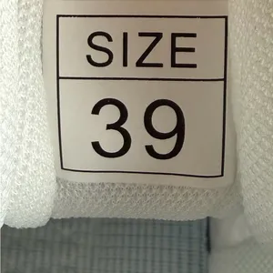 Women's NEW White and Black Shoes Size 39 aka 8 #260330 thumbnail 7