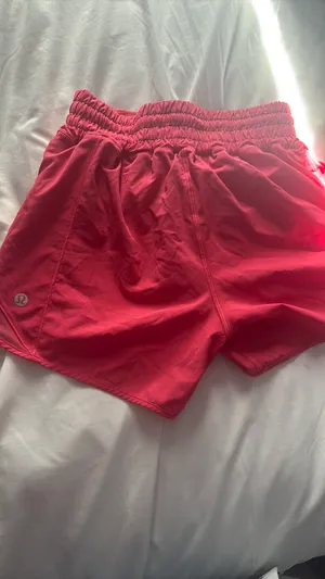 Lululemon Shorts Hotty Hot 4" thumbnail 2