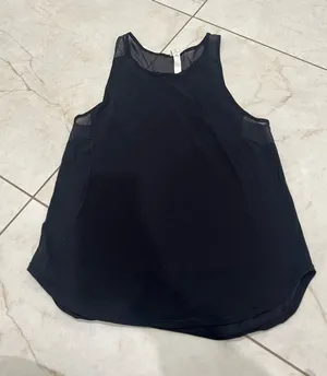 Lululemon Black Sculpt Tank Top Size 6 US thumbnail 1