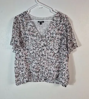 Express Floral Print Short Sleeve Blouse thumbnail 1