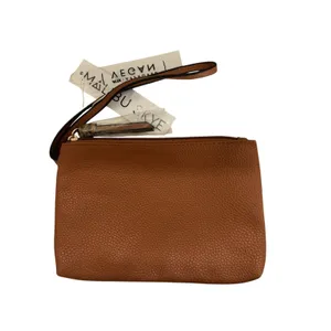 NWT Malibu Skye Brown Vegan Faux Leather Wristlet Purse Zipper Festival Concert thumbnail 2