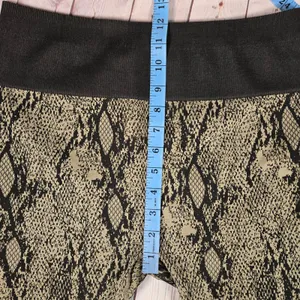 Fabletics High Waisted Snake Print 7/8 Leggings Athleisure Workout Pants XL‎ NWT thumbnail 6