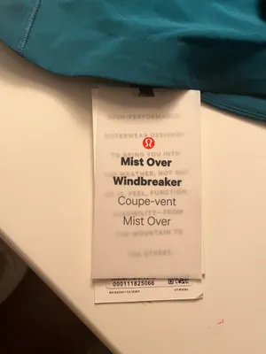 Lululemon jacket, dark green size 0! thumbnail 3