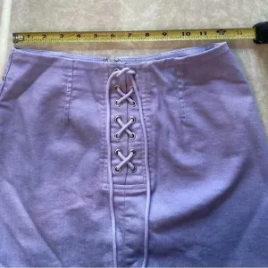 Forever 21 Lilac Purple Lace‎ Up Skirt Size S thumbnail 4