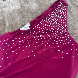 Berry pink vintage cache one shoulder gem top  thumbnail 2