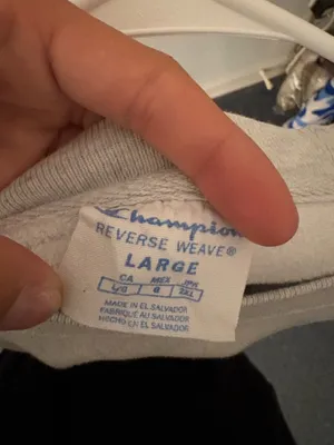Champion Carolina Crewneck thumbnail 2