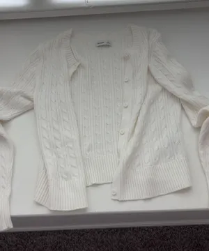 Hollister cream cardigan thumbnail 1