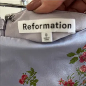 Reformation Veranda Silk Melba Purple Floral MIni Skirt Size 0 thumbnail 5