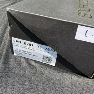 ✨ NIB / NWT ShoeDazzle Celestina Size 8.5 Clear Bow Crystal Sandals Heels $60.00 ✨ thumbnail 16