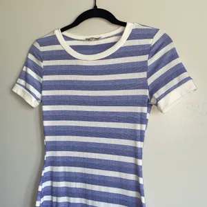 Striped Dolphin Hem T-Shirt Dress thumbnail 3
