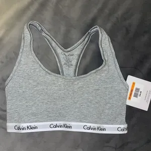 NWT calvin klein bralette thumbnail 2