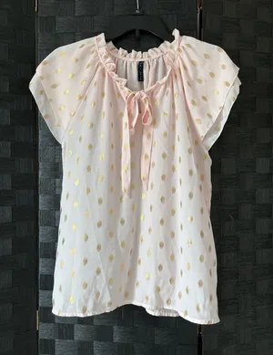 Pink polka dot blouse Size M thumbnail 1