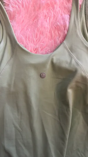 Lululemon tank top thumbnail 6