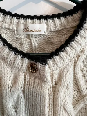 Sweater thumbnail 3