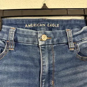American Eagle Outfitters Jeans Women's Size 10 curvy hi rise next level stretch thumbnail 2