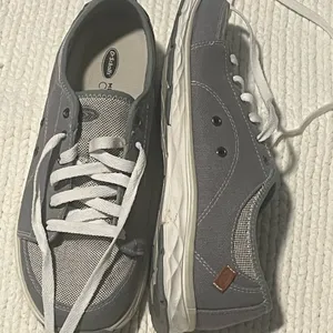 Dr. Scholl’s Memory Foam Cool Fit Grey Sneakers 9M thumbnail 4