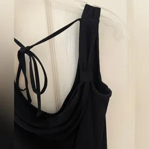 Extraordinary Black Sleeveless Dress thumbnail 3