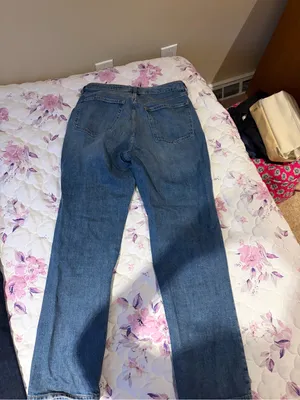 Old Navy Women's Straight Leg Jeans - Dark Indigo and Light Blue thumbnail 7
