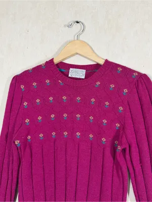 Pendleton Women’s Vintage 100% Virgin Wool Floral Sweater in Pink S thumbnail 2