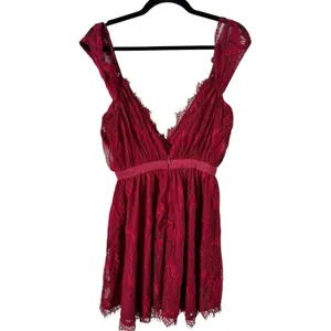TOBI Burgundy Red Lace Sexy V Neck Mini Dress Size Small thumbnail 4