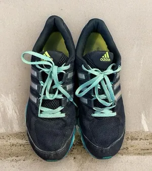 Adidas unisex running shoes super nice thumbnail 1